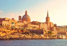 IZI Group widens Maltese gambling scope with SIS deal IZI Group, the operator of the National Lottery of Malta, has penned an agreement with SIS (Sports Information Services) for the provision of 24/7 live racing content across its retail sports betting brand