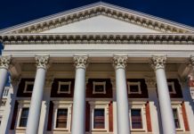 Parks Tau defends Sizekhaya contract but political opponents cite conflict of interest South African parliament