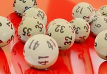 Lotto.com CEO: “We strongly believe that iLottery and couriers can coexist” Lottery balls