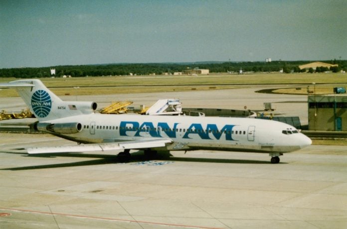 N4754,Was,A,Boeing,727-235,Aircraft,That,Flew,For,Pan A Pan American airlines flight on the runway in 1990